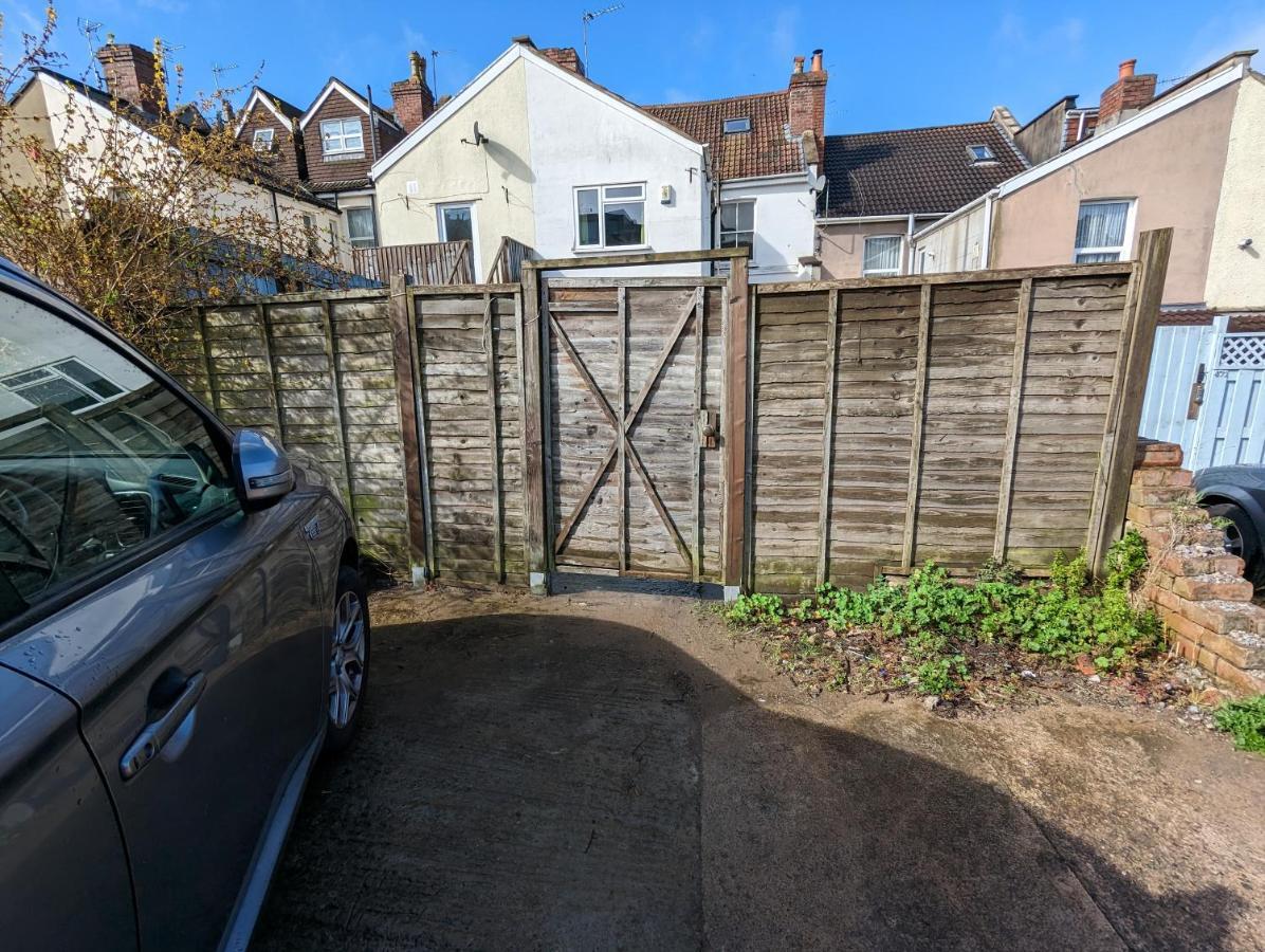 5 Bed Terraced Family Home Bristol + Parking Exterior foto